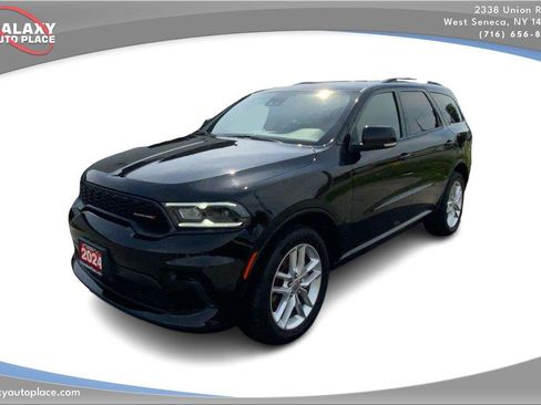 Used 2024 Dodge Durango GT AWD/4WD image 1