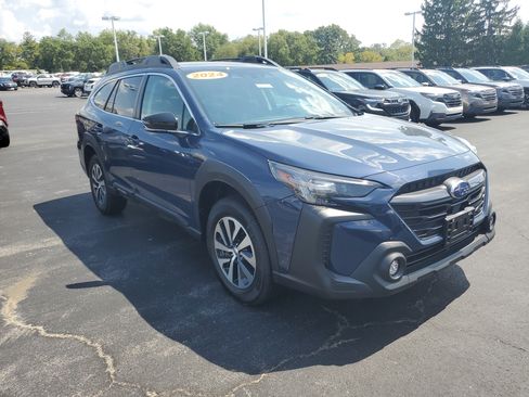 Certified 2024 Subaru Outback Premium AWD/4WD image 4