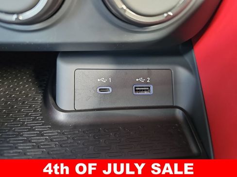 Used 2025 Nissan Z Performance w/ Floor Mat Package RWD image 24