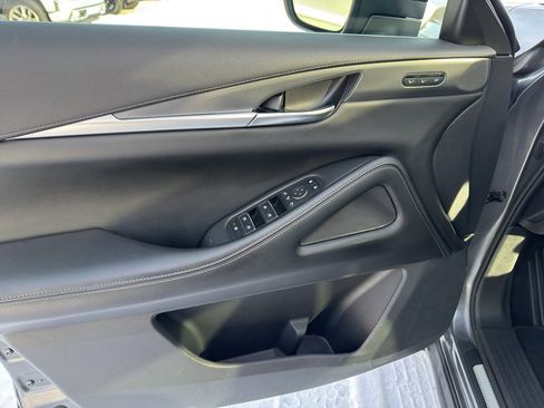 Used 2023 INFINITI QX60 Luxe image 17