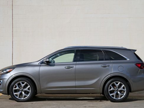 Used 2019 Kia Sorento SX w/ SX Touring Package AWD/4WD image 8