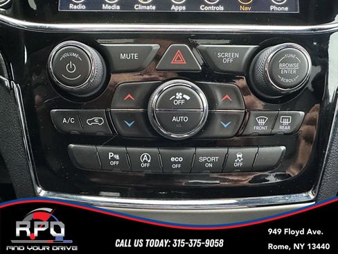 Used 2019 Jeep Grand Cherokee Limited w/ Luxury Group II image 23