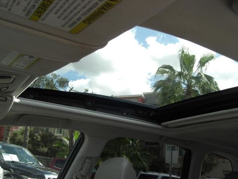 Used 2014 Subaru Forester 2.5i Touring w/ Popular Package #2 image 10