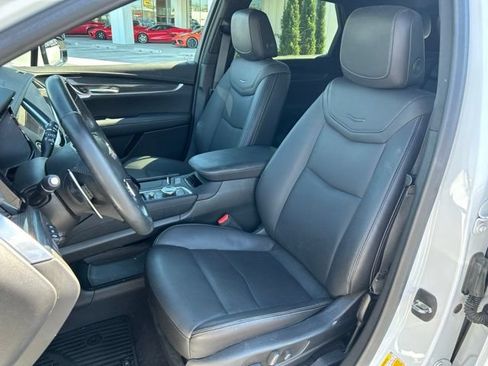 Certified 2024 Cadillac XT5 Sportv w/ Technology Package AWD/4WD image 14