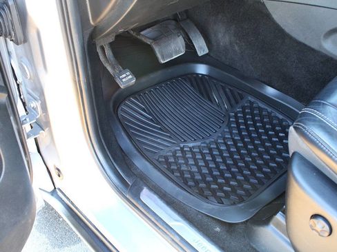 Used 2015 Jeep Grand Cherokee Limited image 60