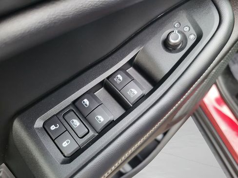 Used 2025 Jeep Grand Cherokee Laredo X w/ Luxury Tech Group I image 27