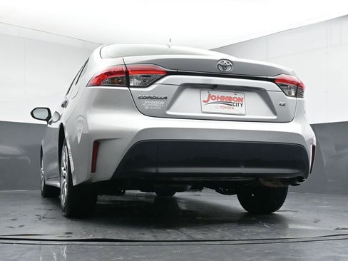 Used 2023 Toyota Corolla LE image 36