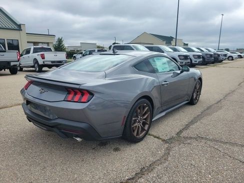 New 2025 Ford Mustang Premium image 19