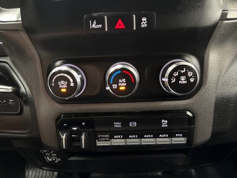 Used 2022 RAM 5500 Tradesman w/ Safety Group AWD/4WD image 20