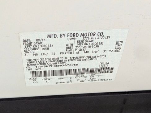 Used 2017 Ford Explorer Limited w/ Equipment Group 301A image 20