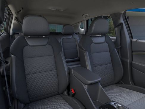 New 2026 Chevrolet Trax LT w/ Driver Confidence Package image 16