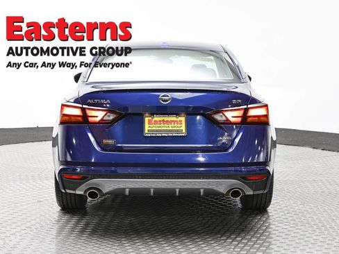 Used 2021 Nissan Altima 2.5 SR AWD/4WD image 6
