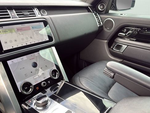Used 2019 Land Rover Range Rover AWD/4WD image 16