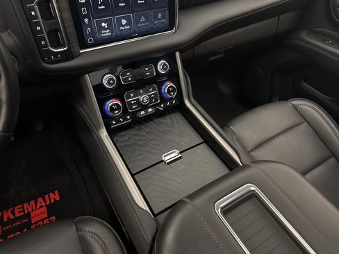 Used 2023 GMC Yukon Denali w/ Advanced Technology Package image 31