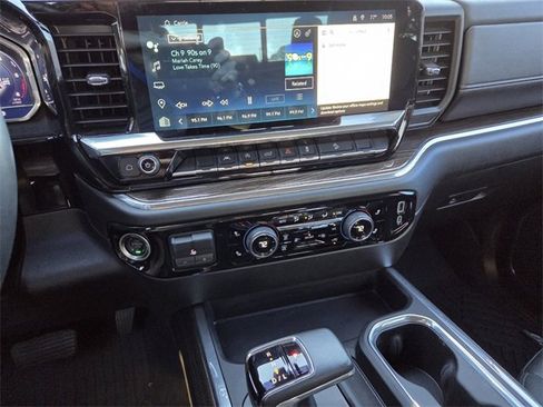 Used 2024 Chevrolet Silverado 1500 RST image 29