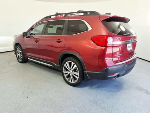 Used 2022 Subaru Ascent Limited w/ Technology Package AWD/4WD image 6