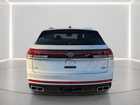 New 2026 Volkswagen Atlas Cross Sport SEL Premium R-Line AWD/4WD image 8