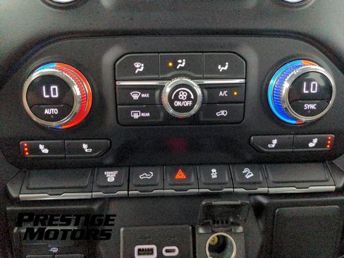 Used 2023 GMC Sierra 3500 SLE w/ SLE Convenience Package AWD/4WD image 24