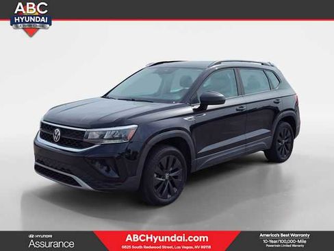Used 2022 Volkswagen Taos S FWD image 1