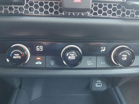 Used 2025 Honda HR-V Sport image 8