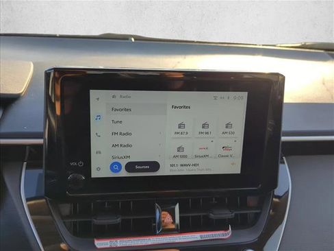 Certified 2025 Toyota Corolla LE image 17