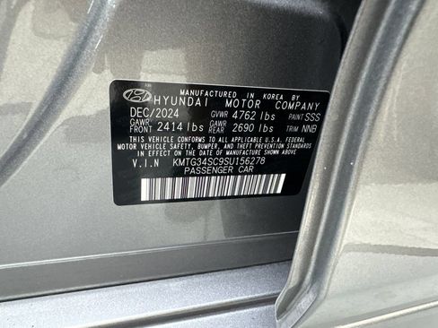 Used 2025 Genesis G70 2.5T RWD image 88