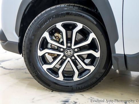 Used 2025 Toyota Corolla Cross AWD Hybrid image 12