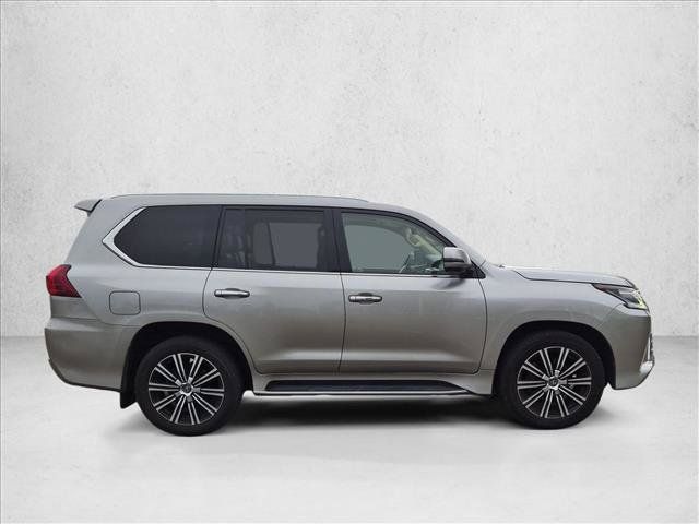 Used 2019 Lexus LX 570 4WD w/ Luxury Package image 4
