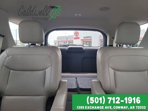 Used 2023 Ford Explorer XLT w/ Equipment Group 202A AWD/4WD image 23