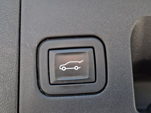 Used 2022 Cadillac XT5 Premium Luxury AWD/4WD image 33