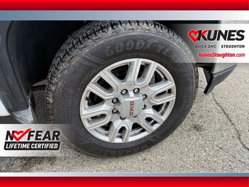 Used 2023 GMC Sierra 2500 SLT AWD/4WD image 13