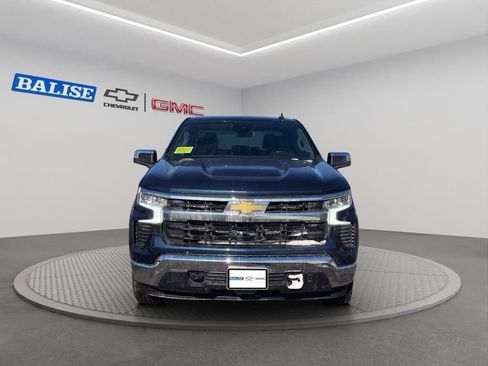 Certified 2022 Chevrolet Silverado 1500 LT image 2