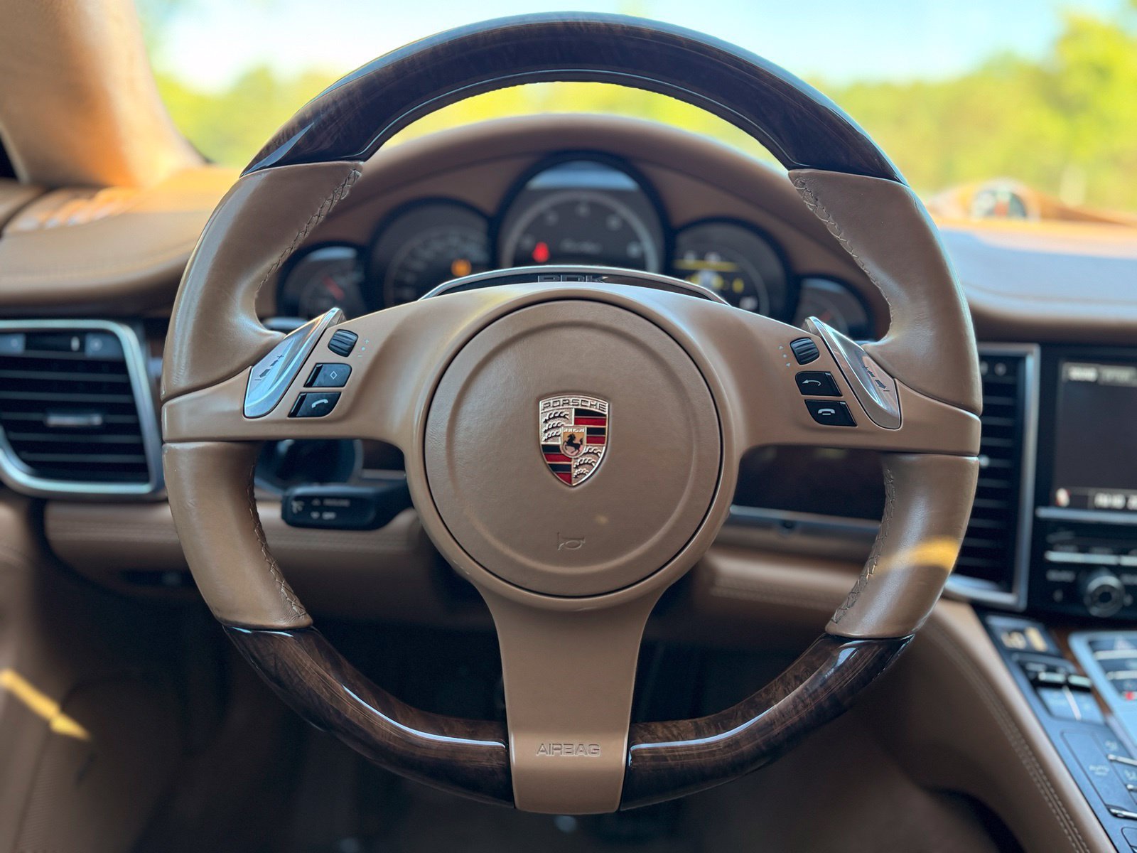 Used 2012 Porsche Panamera AWD/4WD image 25