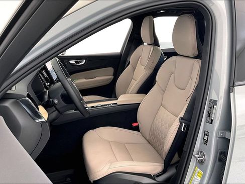 New 2026 Volvo XC60 B5 Plus w/ Protection Package Premier AWD/4WD image 24