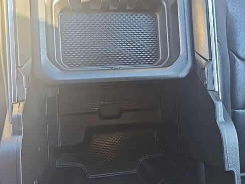 Used 2025 RAM 1500 Laramie image 36