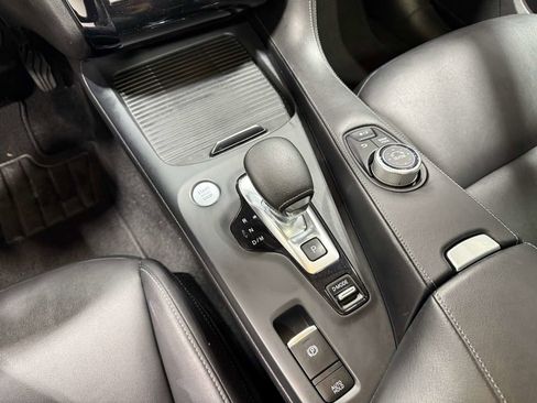 Used 2019 INFINITI QX50 Luxe w/ Navigation Package image 12