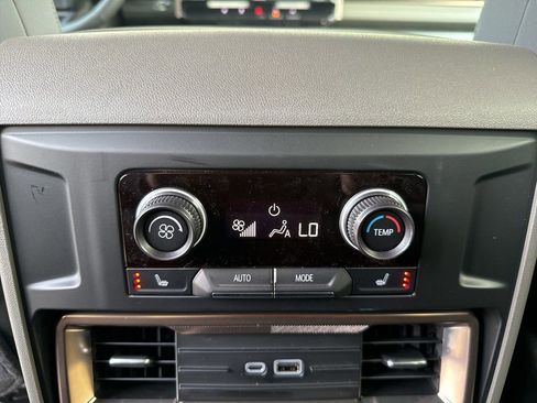 New 2025 GMC Hummer EV 3X image 50