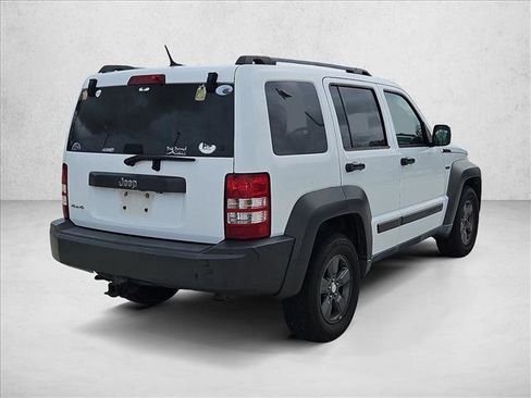Used 2011 Jeep Liberty Renegade w/ Trailer Tow Class III Group image 5