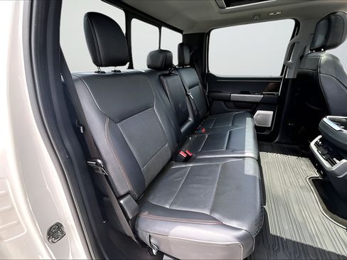 Used 2022 Ford F150 Lariat w/ Equipment Group 502A High AWD/4WD image 20