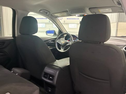 Used 2022 Chevrolet Equinox LT FWD image 39