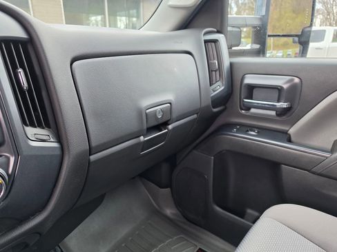 Used 2016 Chevrolet Silverado 2500 W/T w/ WT Convenience Package image 18