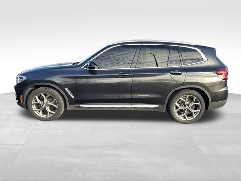 Used 2021 BMW X3 xDrive30i w/ Premium Package image 2