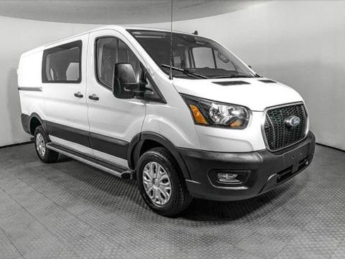 Used 2024 Ford Transit 250 Low Roof w/ Exterior Upgrade Package RWD image 11
