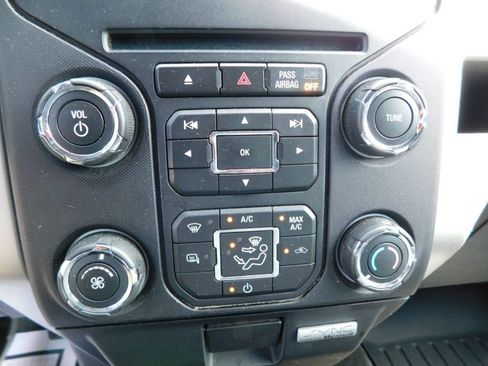Used 2014 Ford F150 XLT w/ Equipment Group 302A Luxury AWD/4WD image 13