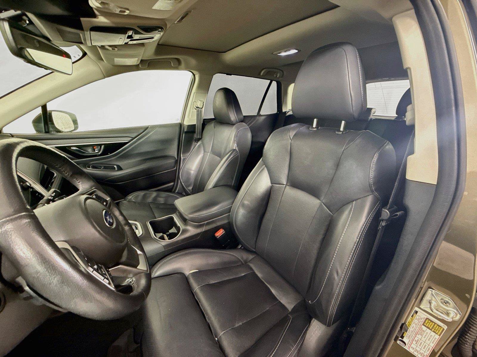Used 2023 Subaru Outback Limited AWD/4WD image 8