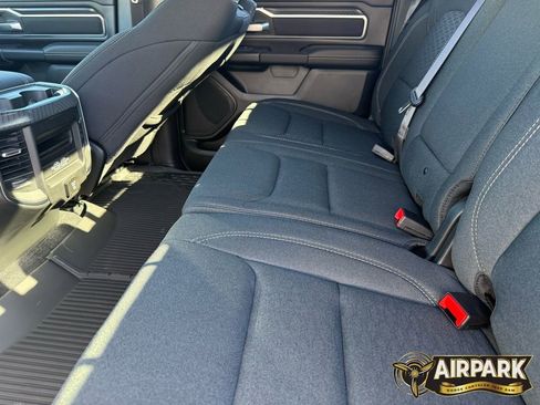 New 2026 RAM 1500 4x4 Crew Cab image 25