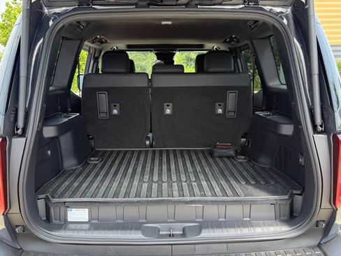 Used 2025 Toyota Land Cruiser w/ Premium Package AWD/4WD image 32