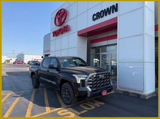 New 2026 Toyota Tundra Platinum video 1