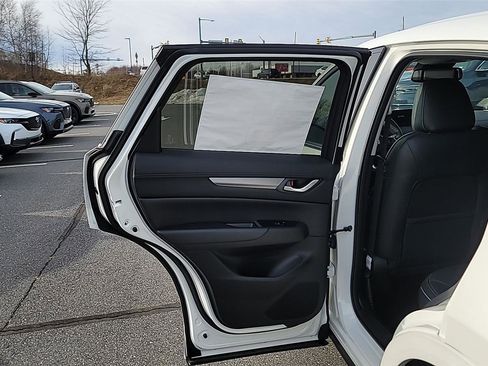 New 2025 MAZDA CX-5 AWD 2.5 S w/ Preferred Package image 16