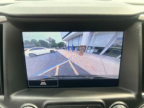 Used 2022 GMC Terrain AT4 image 17